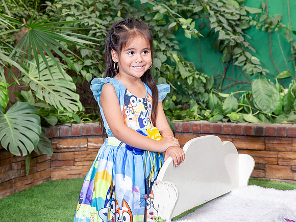 7505 #6070 ADRIANA DIAZ