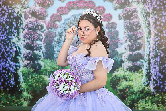 12-04-25 #16734 KARINA MORALES_MG_8388