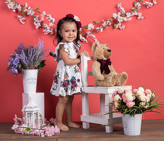 ELIZABETH AVILA # 18907(NIÑA)VANESSA-7401