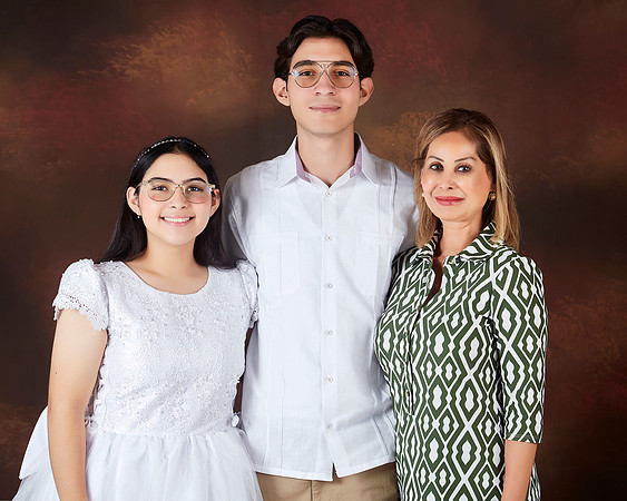 #83241 MELANIE Y LALO (31-08-25)_LI_2407