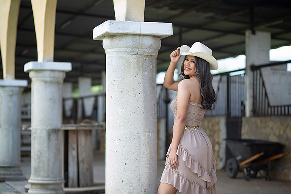 #2950 MARIA TERESA CAZAREZ-1350