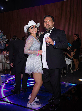 #8452 VANESSA SEGOVIA-0131