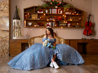 ILEANA THORIZ #26531 (XV FORMAL LOC CASA CHUY + ESTUDIO + 1 CAMBIO INFORMAL)