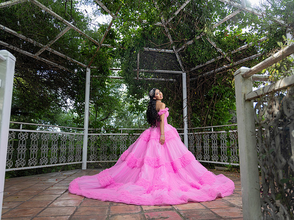 #2907 ANA VELIA-3505