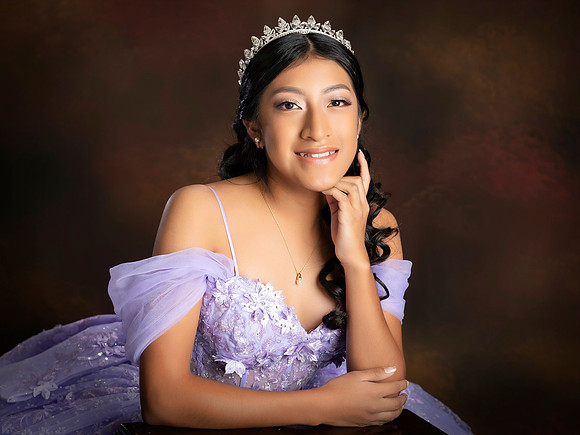 24-10-2025-# 16902-MINERVA CRUZ JIMENEZ(XV)MIG_AZ_3751