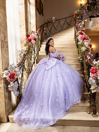 24-10-2025-# 16902-MINERVA CRUZ JIMENEZ(XV)MIG_AZ_3800