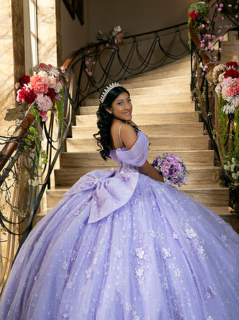 24-10-2025-# 16902-MINERVA CRUZ JIMENEZ(XV)MIG_AZ_3803