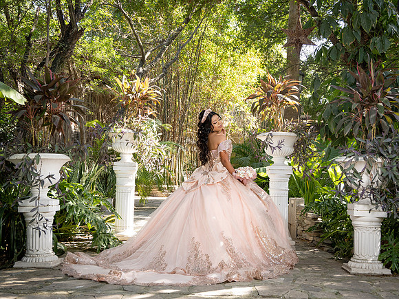 CINTHIA ELIZABETH #26525-6195
