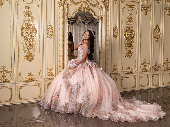 CINTHIA ELIZABETH #26525-6417