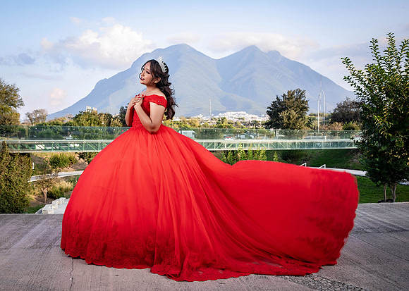 #26382 MIRIAM TORRES (XV FORMAL ESTUDIO Y LOC. FUNDIDORA) BENJI_MG_8413