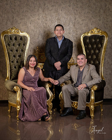 8X10 MAGALY SANTIAGO #26892-5543
