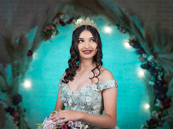 ERIKA MAYELA #27025-7232