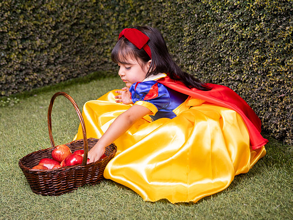 25895 KARLA TIJERINA NIÑA -0777