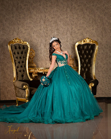 8X10 #26459 MARIA DEL SOCORRO (XV FORMAL)-6876