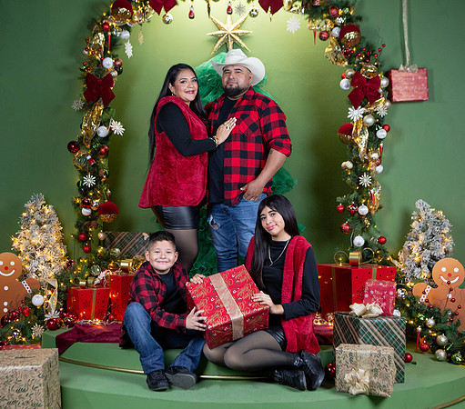 23 NOV. 2025 ROSA ANAHI SAAVEDRA #27069 (DAYANA) -7167