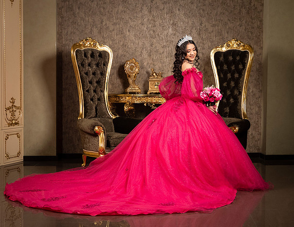 TANIA ALVARADO #25937_ED-8403