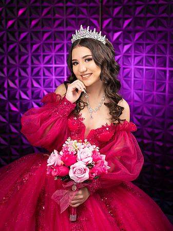 TANIA ALVARADO #25937_ED-8459