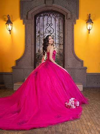 TANIA ALVARADO #25937_ED-8491