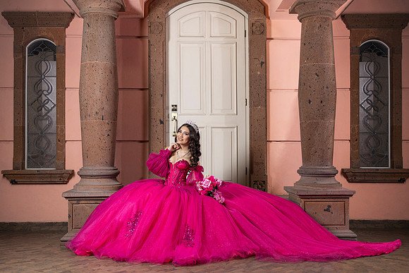 TANIA ALVARADO #25937_ED-8502