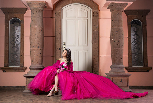 TANIA ALVARADO #25937_ED-8516