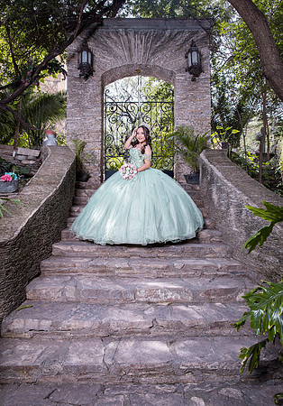 #26304 MARCELA RDZ (XV FORMAL SWEET LOC JUNCAL) BENJI _MG_4988