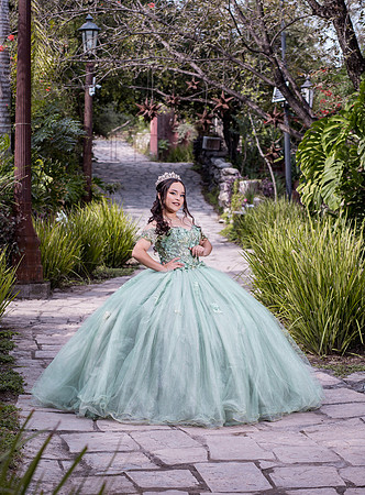 #26304 MARCELA RDZ (XV FORMAL SWEET LOC JUNCAL) BENJI _MG_5020