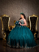 VERONICA FLORES #25812-1072