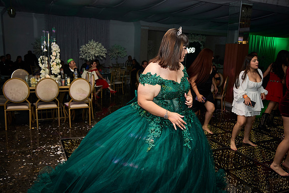 _MA_7361--DINA--