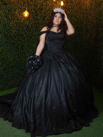 #26889 MARTHA RUTH (XV MORADO)-8212