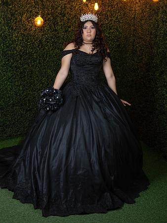 #26889 MARTHA RUTH (XV MORADO)-8213