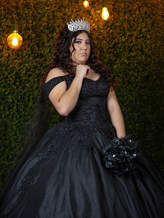 #26889 MARTHA RUTH (XV MORADO)-8226