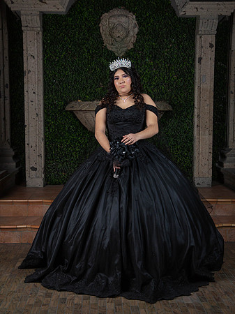 #26889 MARTHA RUTH (XV MORADO)-8245