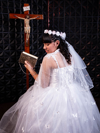 #27220 MARIA MERCEDES P.C. -9723