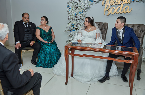 28-04-23 #23230 LUCIA ZUÑIGA_MG_4116