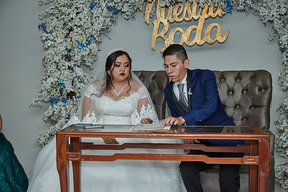 28-04-23 #23230 LUCIA ZUÑIGA_MG_4105