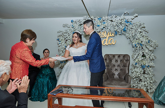 28-04-23 #23230 LUCIA ZUÑIGA_MG_4242