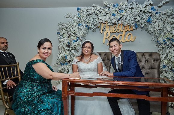 28-04-23 #23230 LUCIA ZUÑIGA_MG_4164