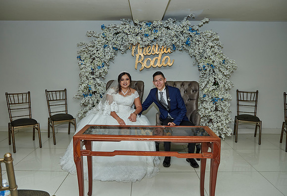 28-04-23 #23230 LUCIA ZUÑIGA_MG_4101
