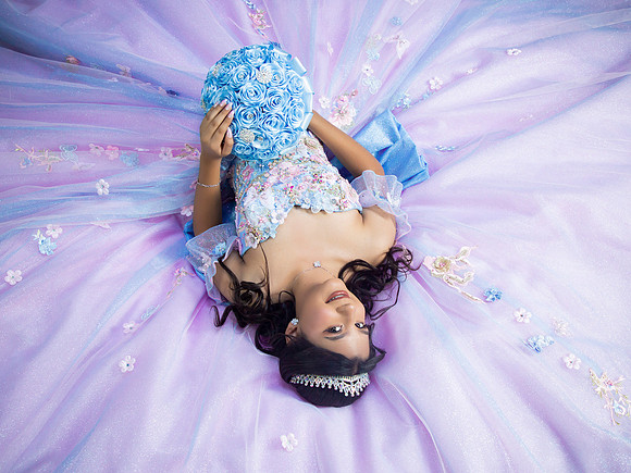 26554 IVENNE ACOSTA (XV FORMAL) -0649