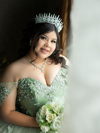 #26478 PERLA VEGA-8853