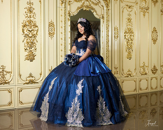 8X10 REYNA MARTINEZ #26519_BAM1560