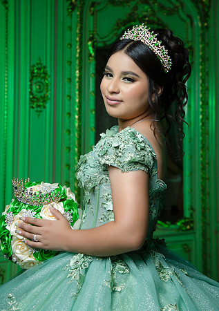 6X8.5 KARLA SANCHEZ #26564_DS_2284