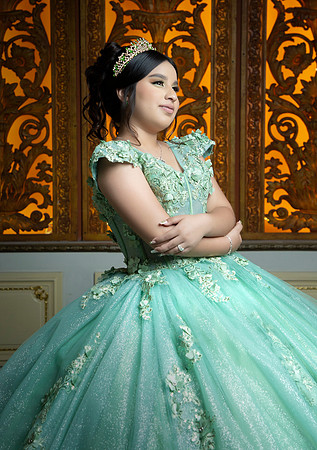 6X8.5 KARLA SANCHEZ #26564_DS_2359
