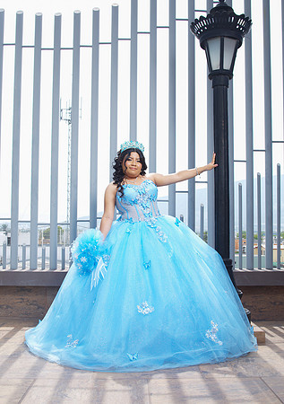 6x8.5 #25212 ELIZABETH HERNANDEZ-0511