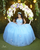 8X10 #25212 ELIZABETH HERNANDEZ 0690