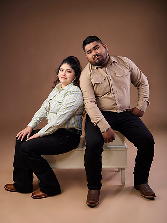 #26992 YULIANA REYES HERNANDEZ (PAREJA INFORMAL ESTUDIO) BENJI_BAM1012
