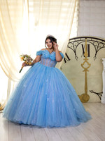BETSABE LUNA #27246_ED-8459