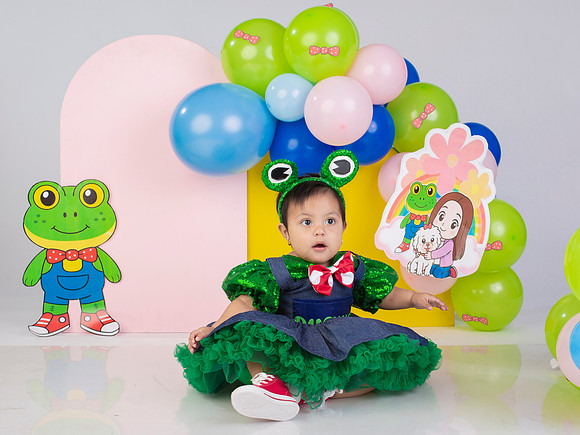 MIRIAM BERNAL (NIÑA)-7208