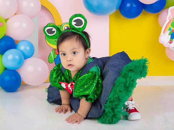 MIRIAM BERNAL (NIÑA)-7204