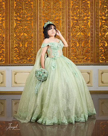 8X10 MARIA LEONOR #27225_CRE0599
